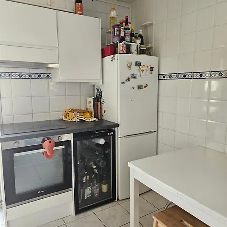 - Porte De Versailles * Vanves